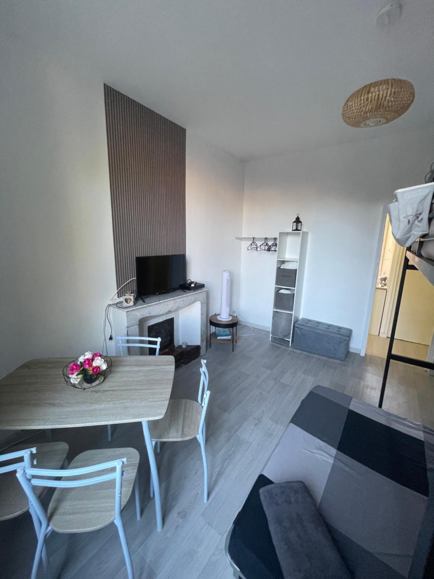 Le Petit Saint-Ruf Apartment Avignon Exterior photo